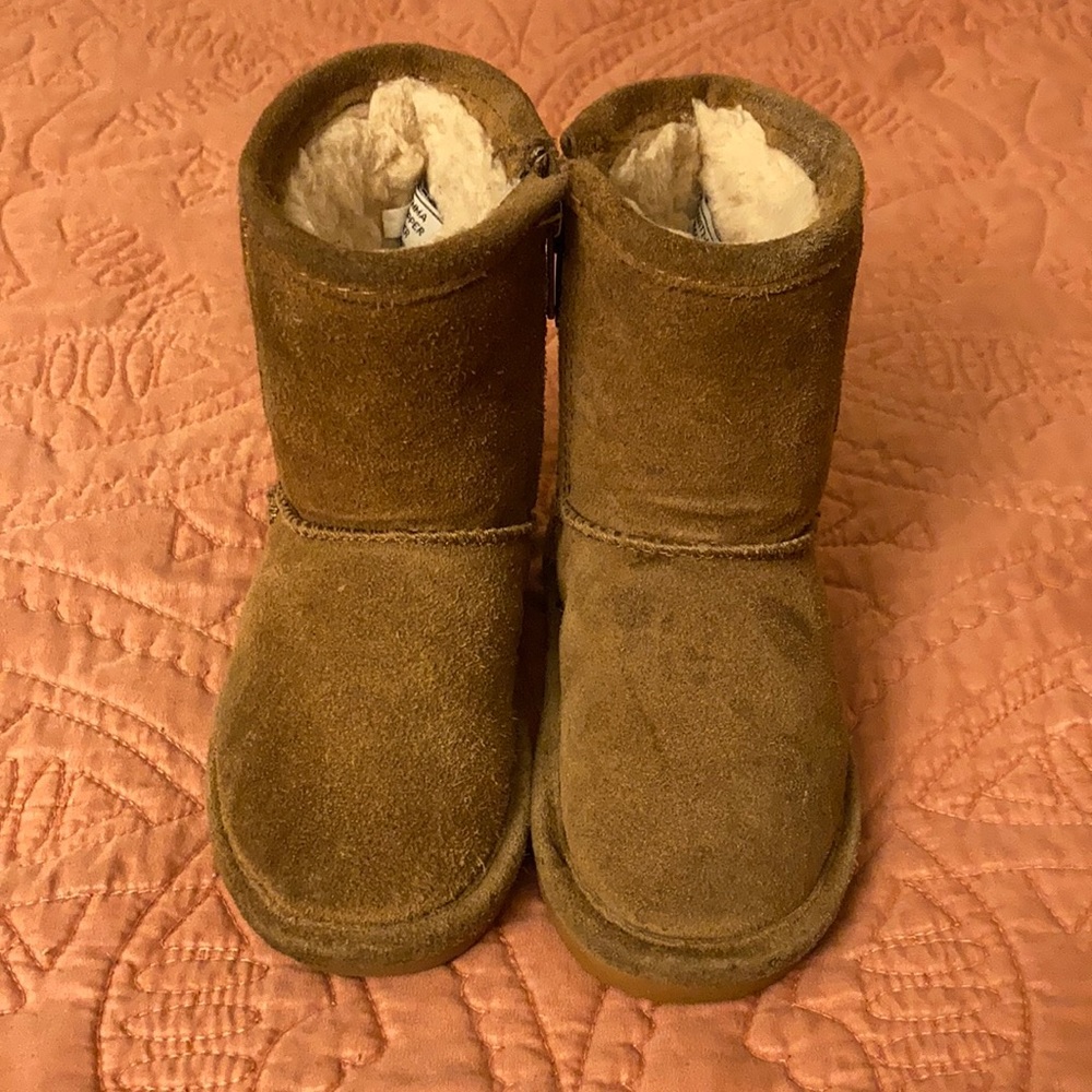 Toddler Bearpaw Emma Boots